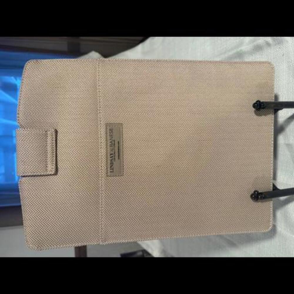 NWOT LINDSAY ALBANESE LAPTOP CLUTCH 15"X11" MSRP $89 LIMITED EDITION